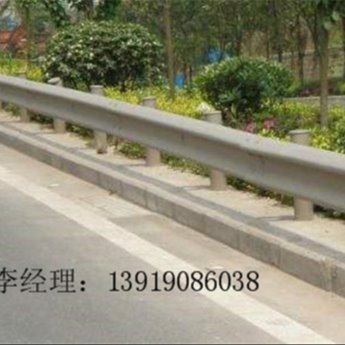 青海省海北藏族自治州供应道路护栏 发货运输施工一条龙9