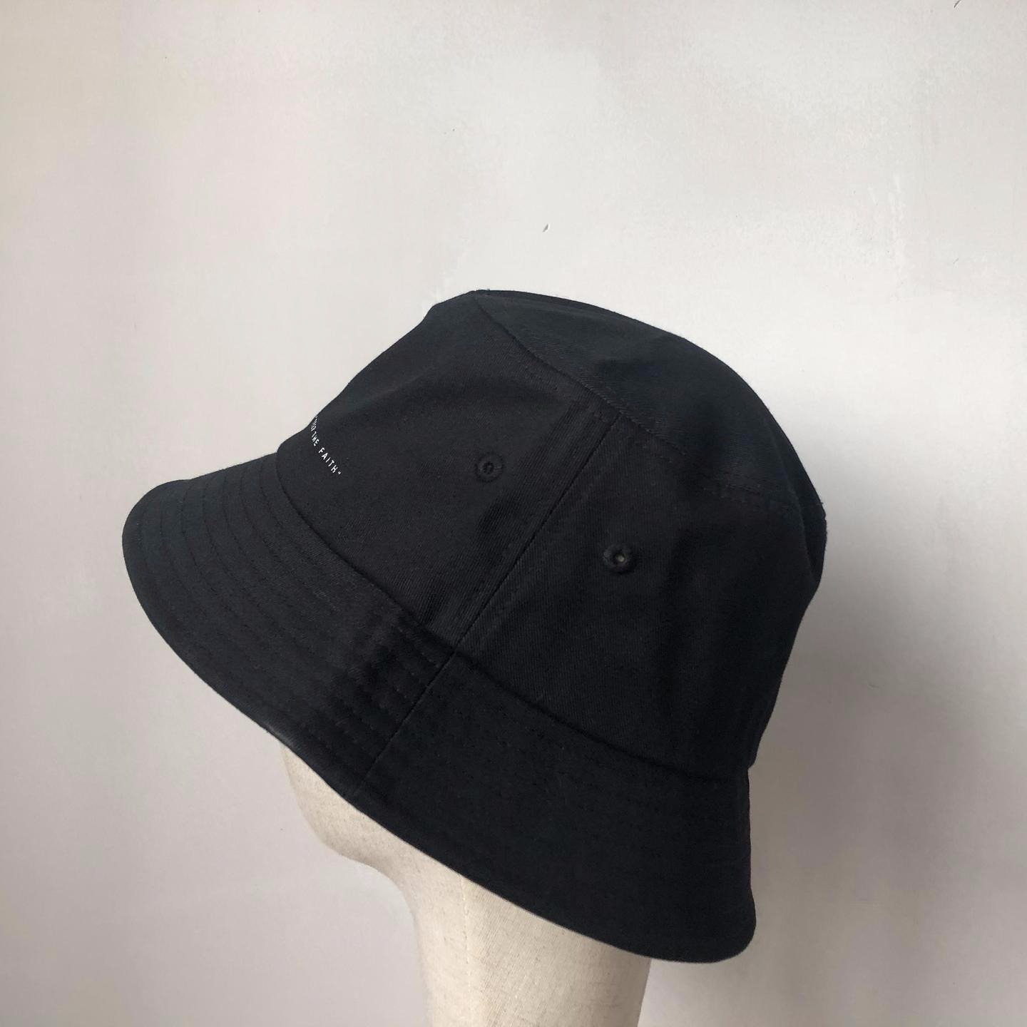 帽子 时尚黑色平顶印花装饰边帽渔夫帽盆帽4
