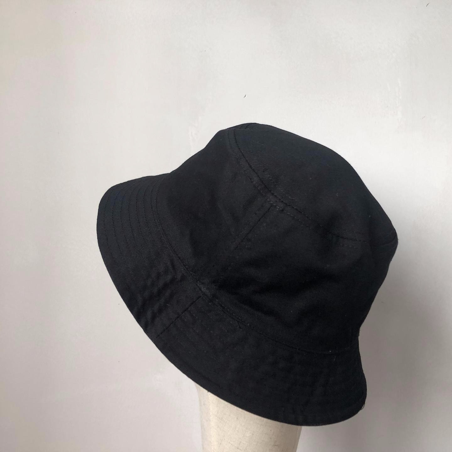时尚黑色几何印花双面戴边帽渔夫帽盆帽 帽子2