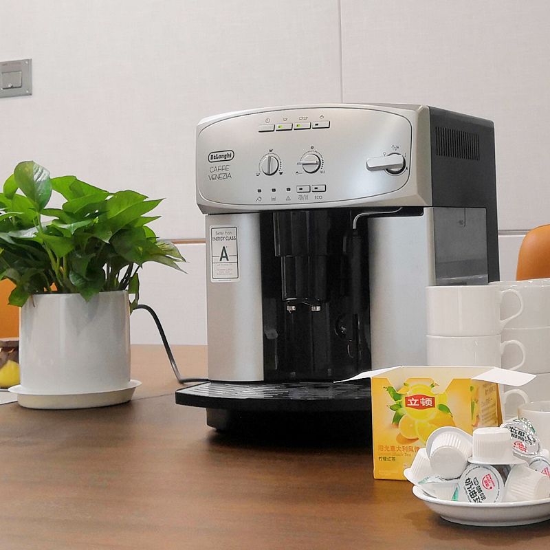 办公室长期租赁进口意式现磨咖啡机 设备租赁 德龙咖啡机出租7