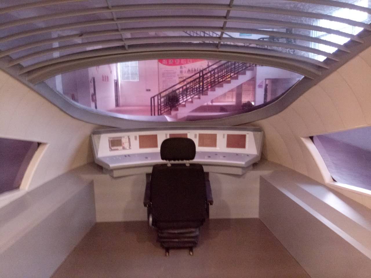 其他行业专用设备 廊坊品牌好的轨道模拟训练舱批售 定制模拟舱
