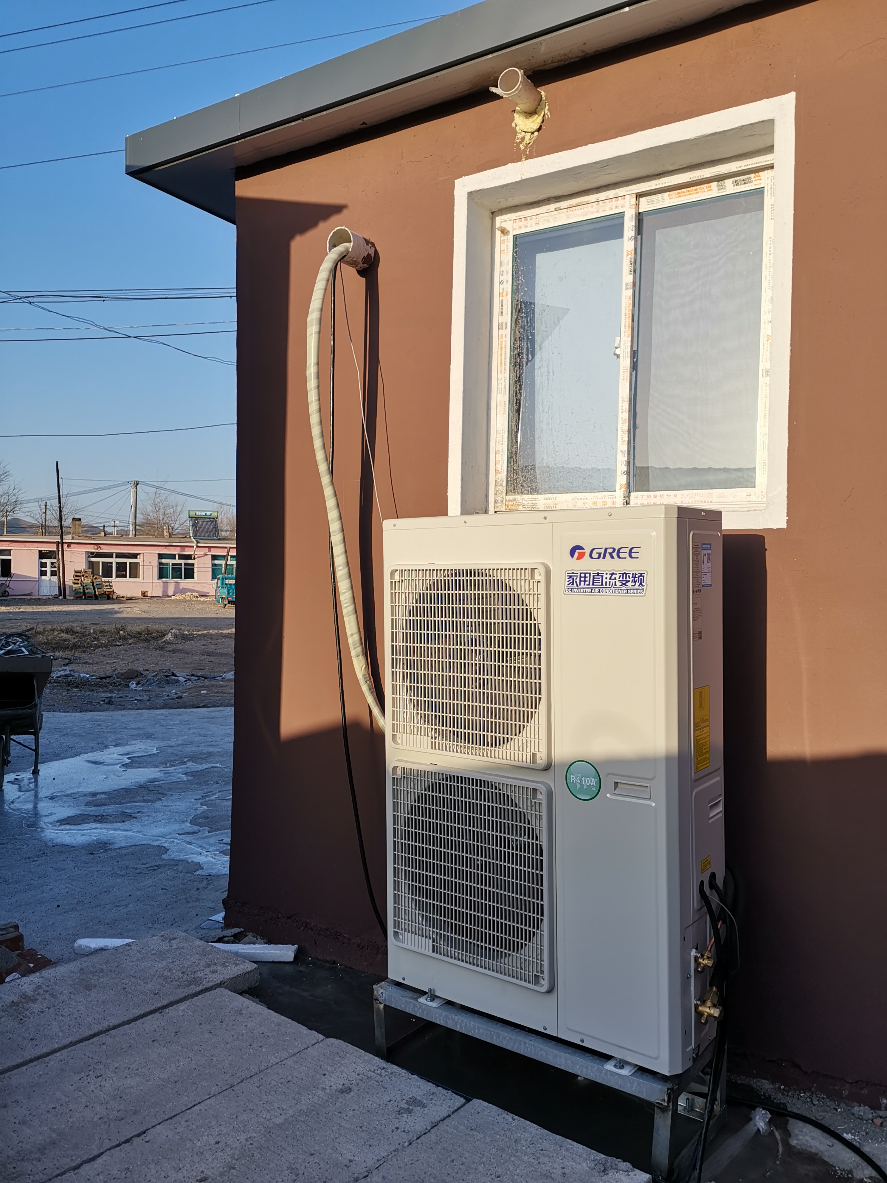 中央空调制冷 16KW制热量 160-200平米地暖采暖 格力空气能暖冷一体机3