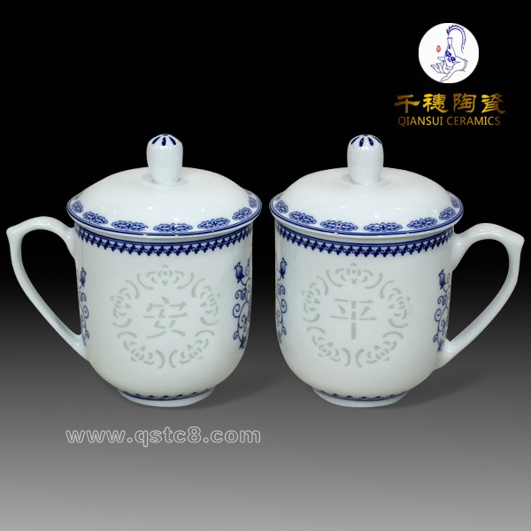 手绘玲珑茶杯生产厂家 陶瓷工艺品 手绘玲珑茶杯生产工艺2