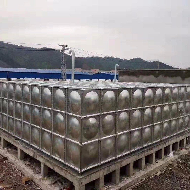 304不锈钢水箱 普亚供应 不锈钢水箱 环保设备加工 不锈钢工业水箱4