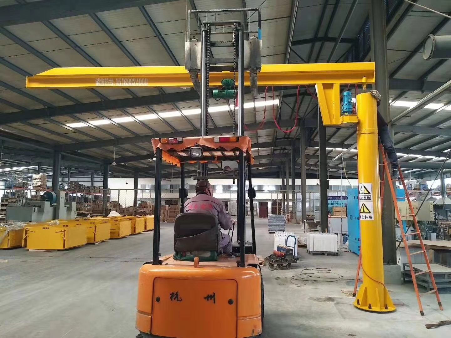 BZD2吨单臂吊 山东悬臂吊厂家 定柱式起重机 适用于机加工及轻型物品搬运 可加工定制8