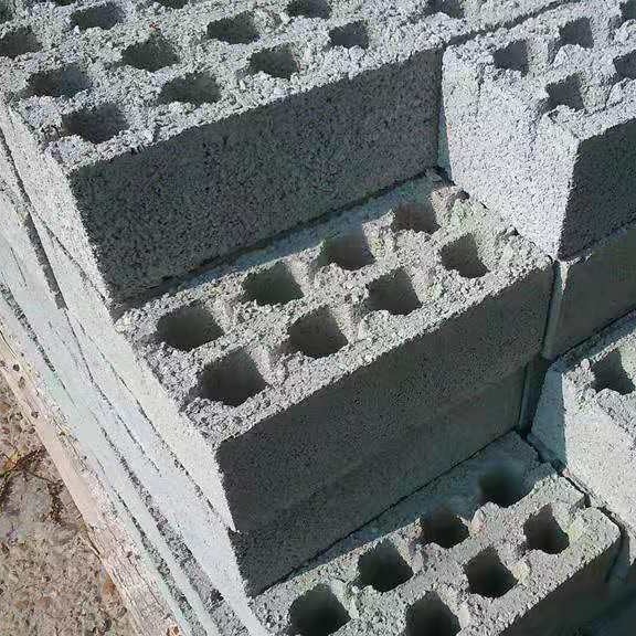 砖瓦及砌块 河南郑州砖厂销售混凝土空心砖
