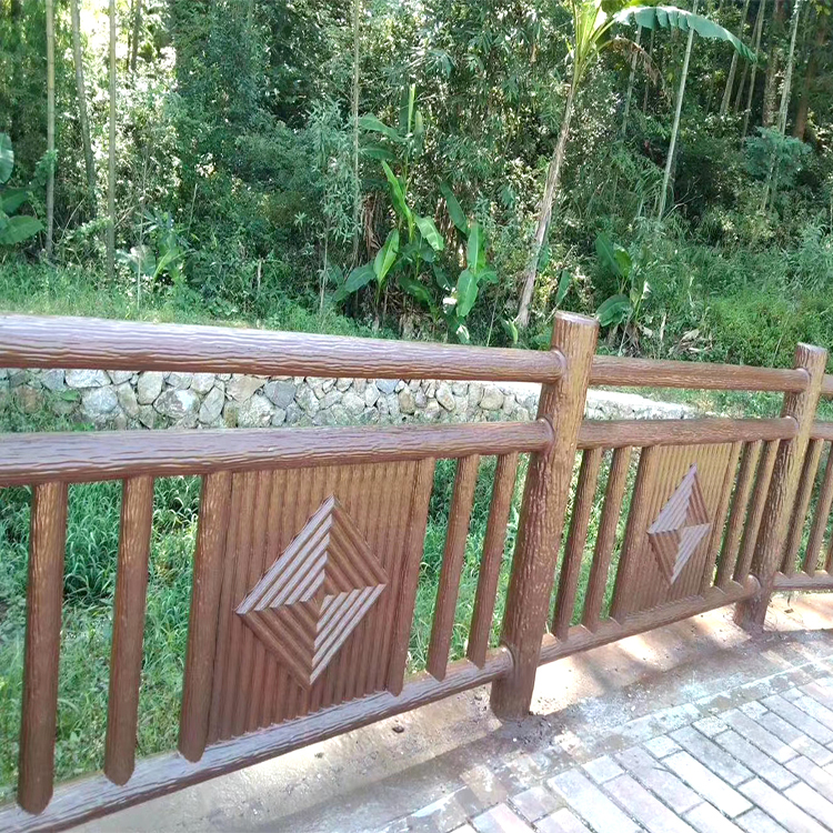 艺高景观水泥仿木护栏对新农村的作用 广东河源乡镇池塘河堤仿木栏杆制作方法1