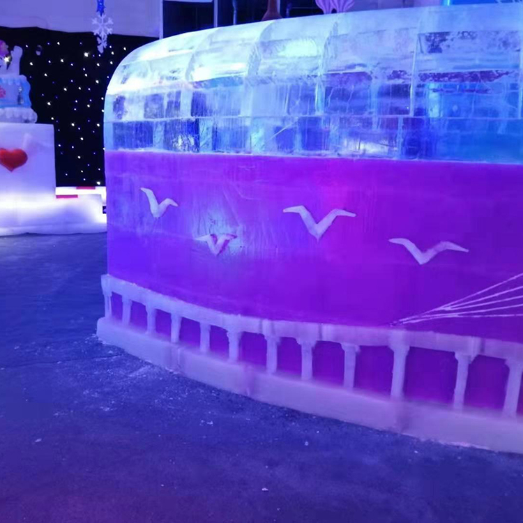冰雕出租 潮州冰雪奇缘 其他展览服务 冰雕雕刻 众暖熊冰雕4