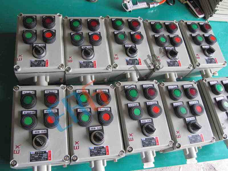 安全防爆型控制箱 低压控制器1
