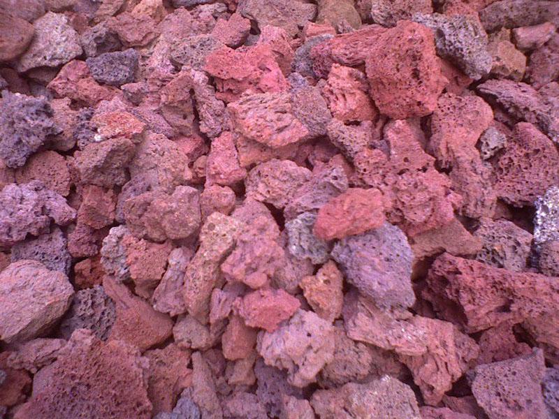 供应红色火山石 其他非金属矿产 超细火山石粉 火山石粉