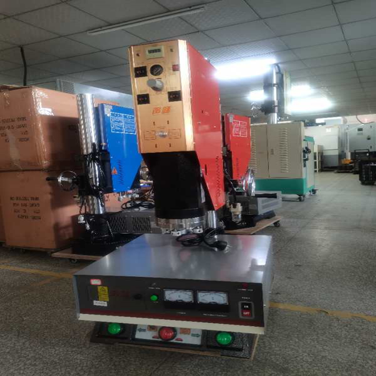 超声波焊接机 厂家直销金诺通用型15K1526超声波塑料焊接机 超声波塑焊机4