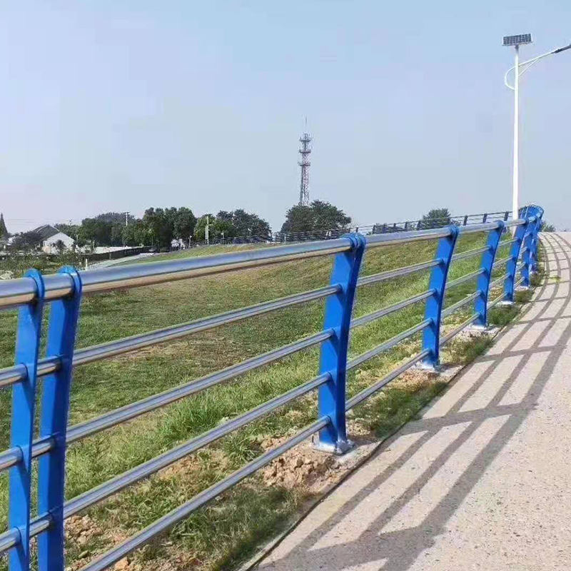 q235防撞设施栏杆 黄河桥梁护栏厂定制不锈钢桥梁护栏5