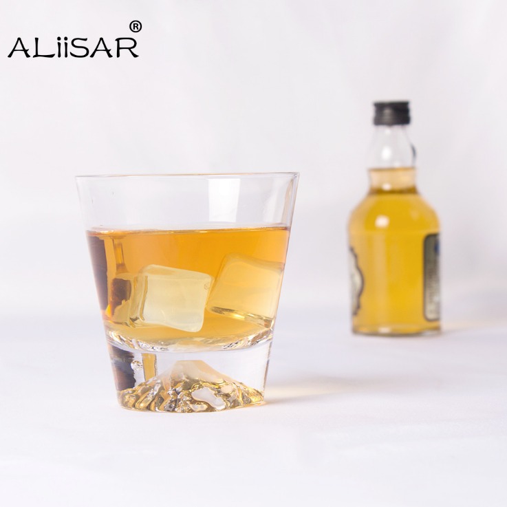 无铅水晶玻璃杯 ALiiSAR 木盒装定制 创意雪山水杯 洋酒杯