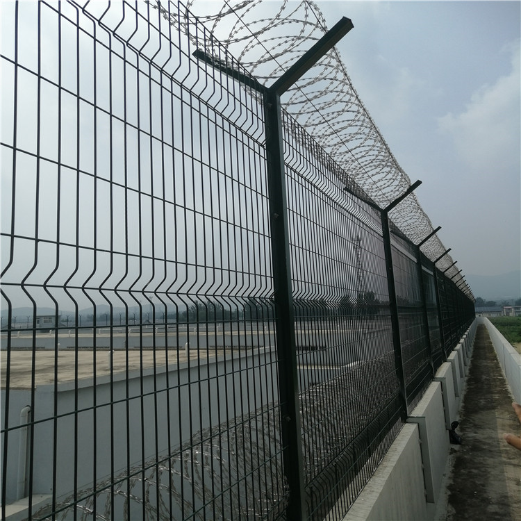 超崛 机场钢筋焊接隔离网 机场围界防护网 机场隔离防护网3