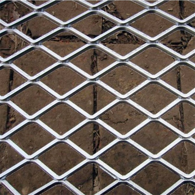 不锈钢钢板网 镀锌钢板网 冲孔钢板 铁板钢板网 安平兆林铝板钢板网