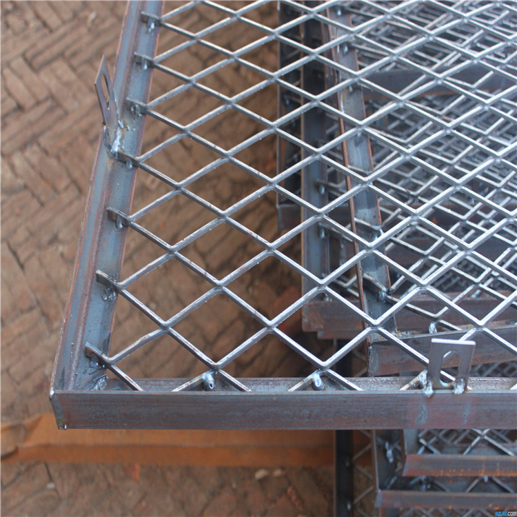 不锈钢钢板网 镀锌钢板网 冲孔钢板 铁板钢板网 安平兆林铝板钢板网4