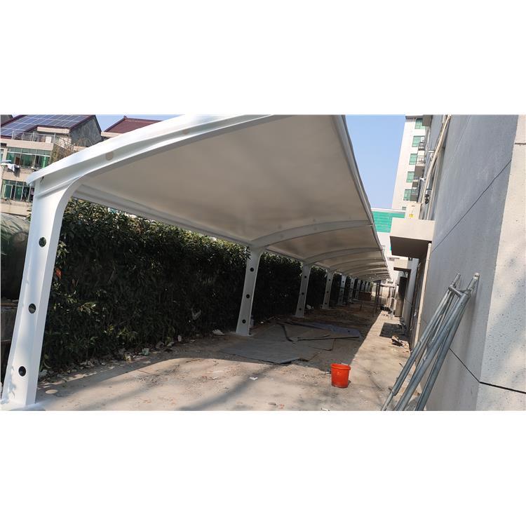 钢结构、膜结构 室外停车场遮阳棚 美观耐用 无遮挡的可视空间3