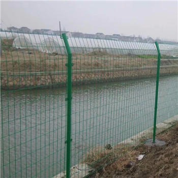 护栏 水源地保护区防护网A新疆水源地保护区防护网厂家