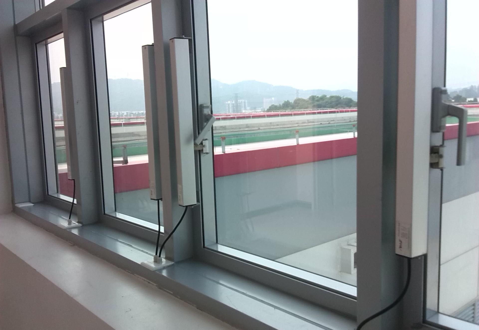 电动消防排烟窗 消防联动排烟窗 电动平移天窗 欢迎咨询 北京市 生产厂家 智能电动排烟窗9