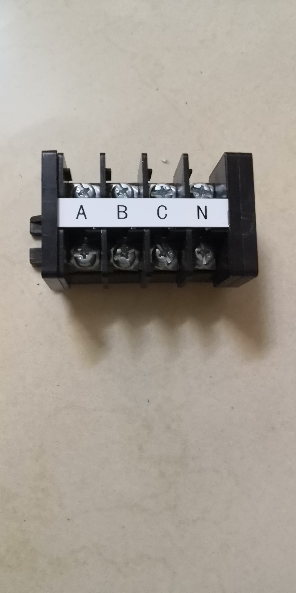 供应各种规格接线端子 连接器4