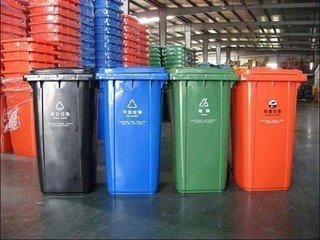 供应郑州哪里有卖塑料垃圾桶的河南垃圾桶厂家