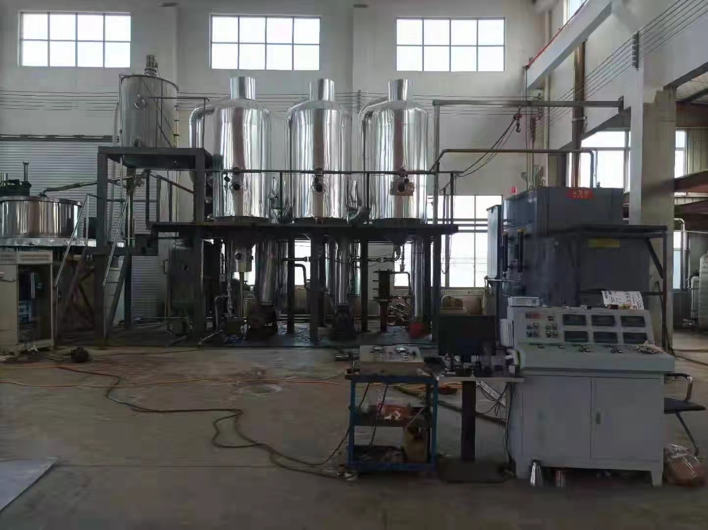 各种型号二手蒸发器 三效4吨强制循环蒸发器一套 MVR蒸发器 316L材质 浆膜蒸发器8