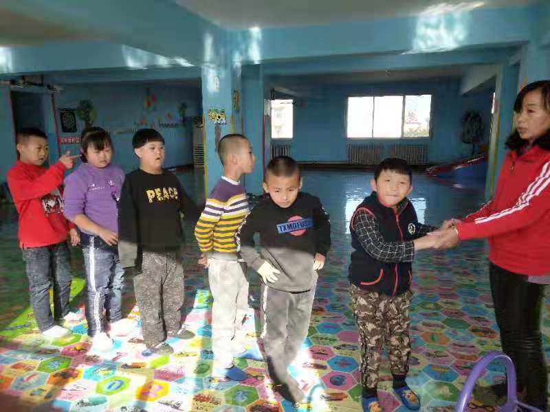 服务周到的内蒙古残疾儿童 其他教育培训 值得信赖的肢体残疾培训推荐3