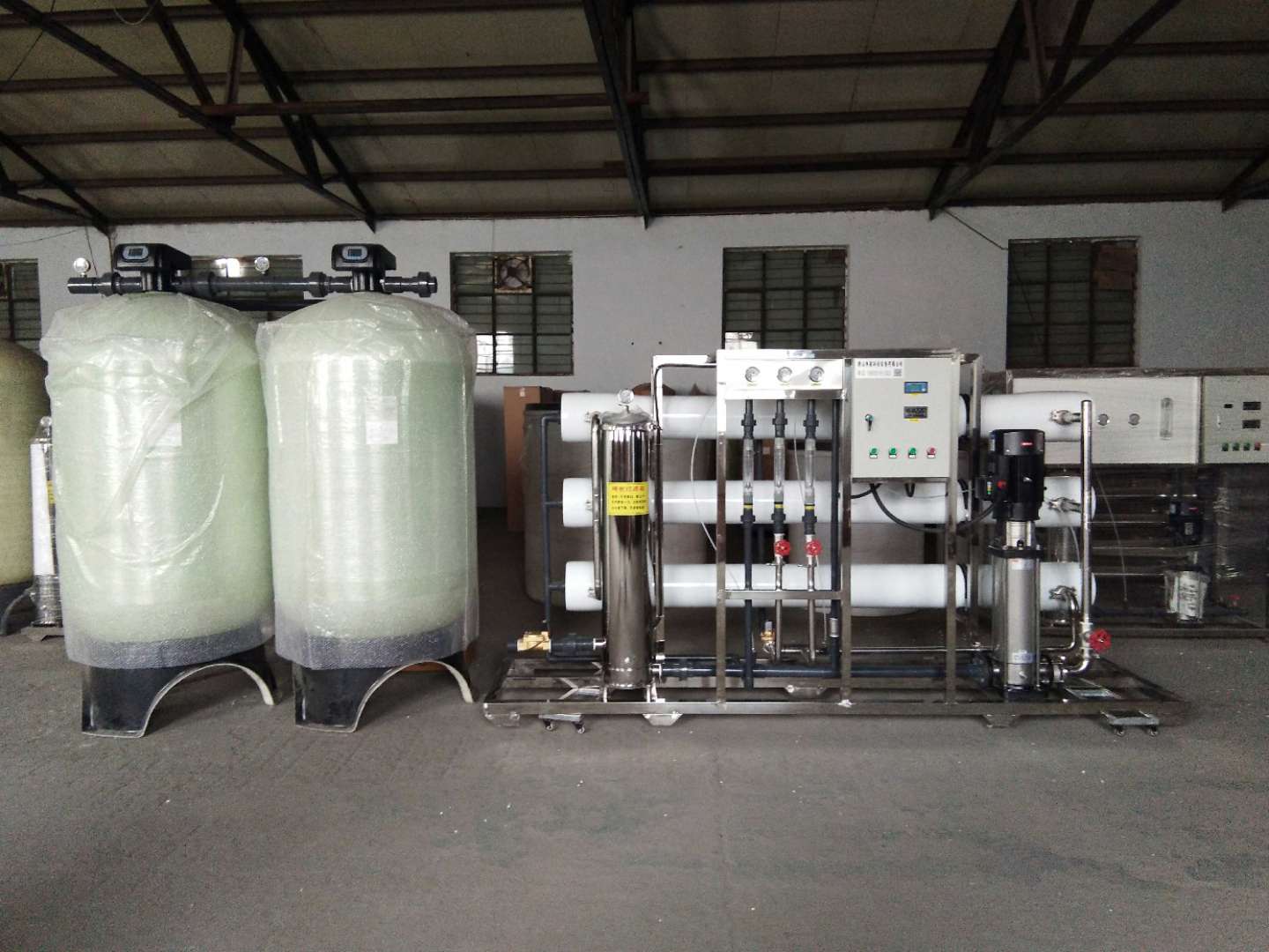 反渗透设备 承德各种型号井水处理设备特价销售7