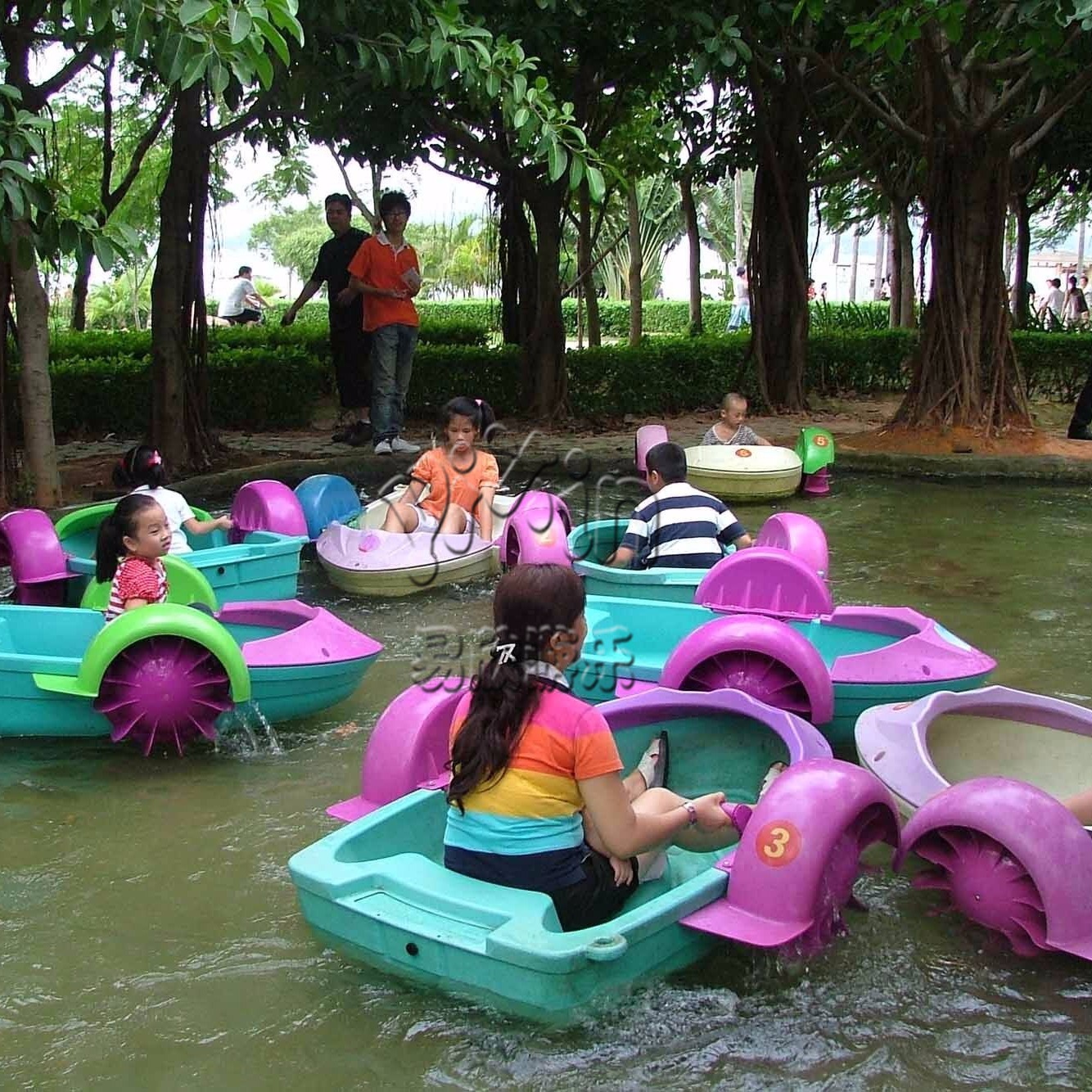 大型充气水池 其他类玩具 亲子互动水上游艺设备 夏季水上手摇船8