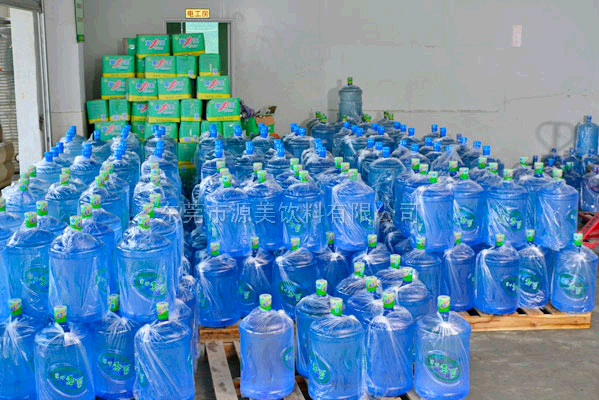其他软饮料 健康桶装水厂家有信誉度的桶装水厂家就是源美饮料1