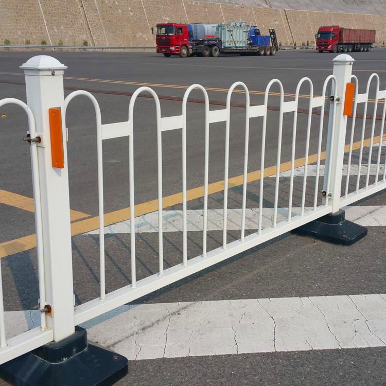 车间隔离护栏 铸信诚供应 防护栏 公路护栏网9