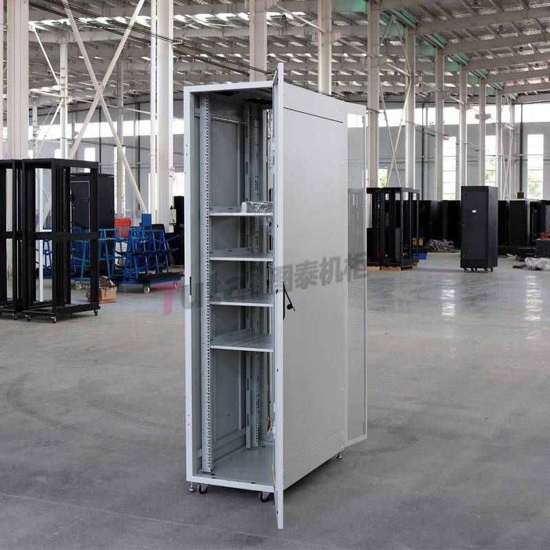 型材机柜 焊接结构机柜 电工电气项目合作 服务器机柜1