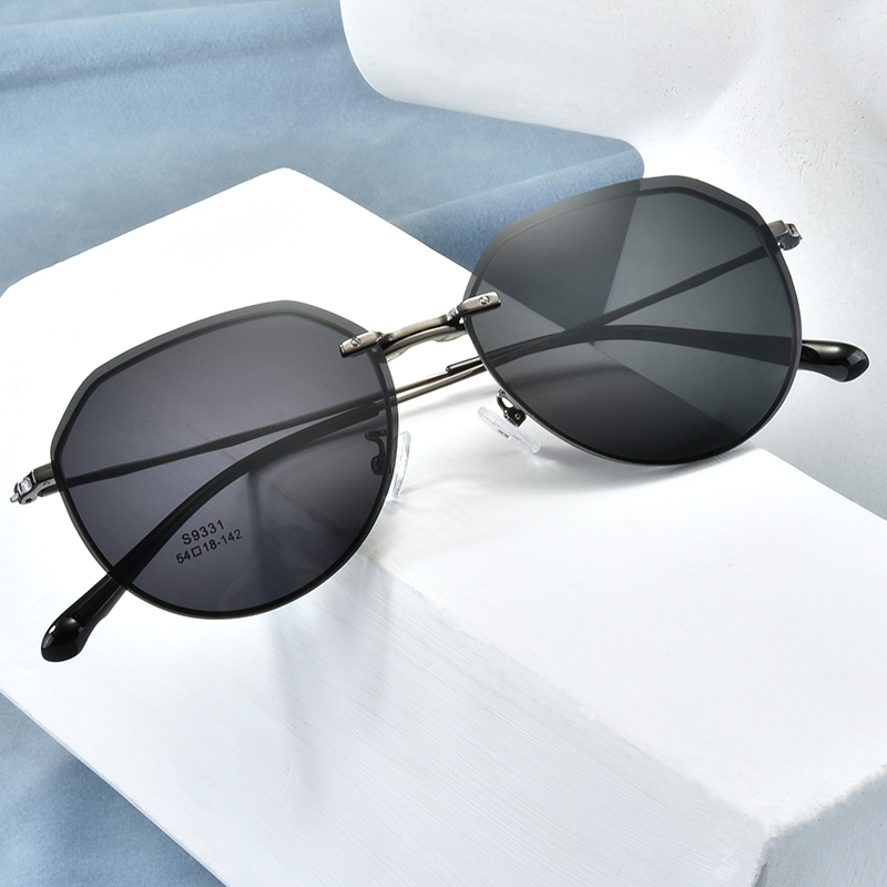 丹阳眼镜工厂批发定制复古偏光近视磁吸式太阳镜金属套镜镜架93314