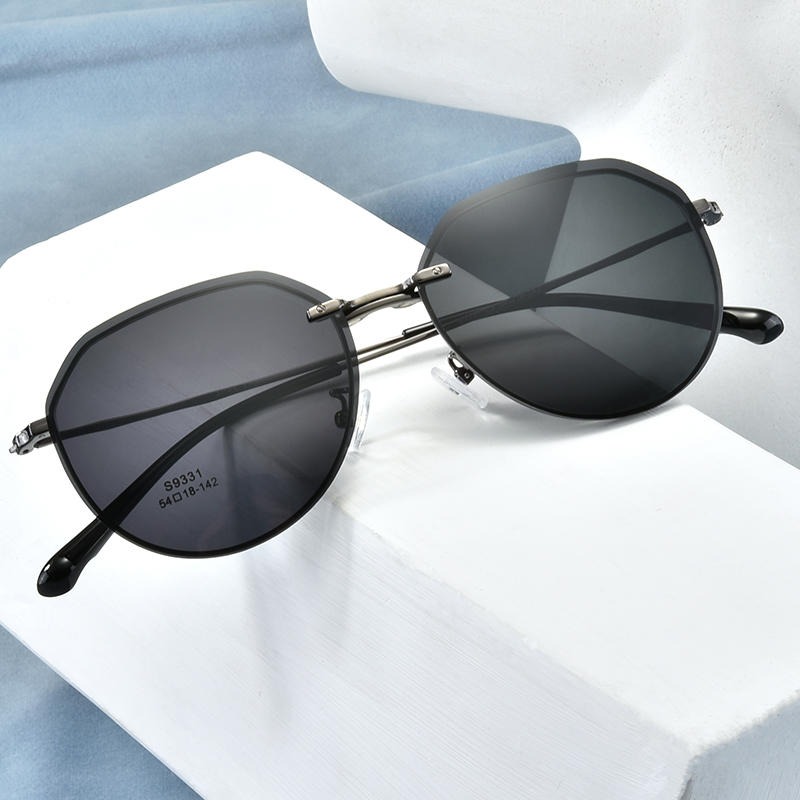 丹阳眼镜工厂批发定制复古偏光近视磁吸式太阳镜金属套镜镜架9331