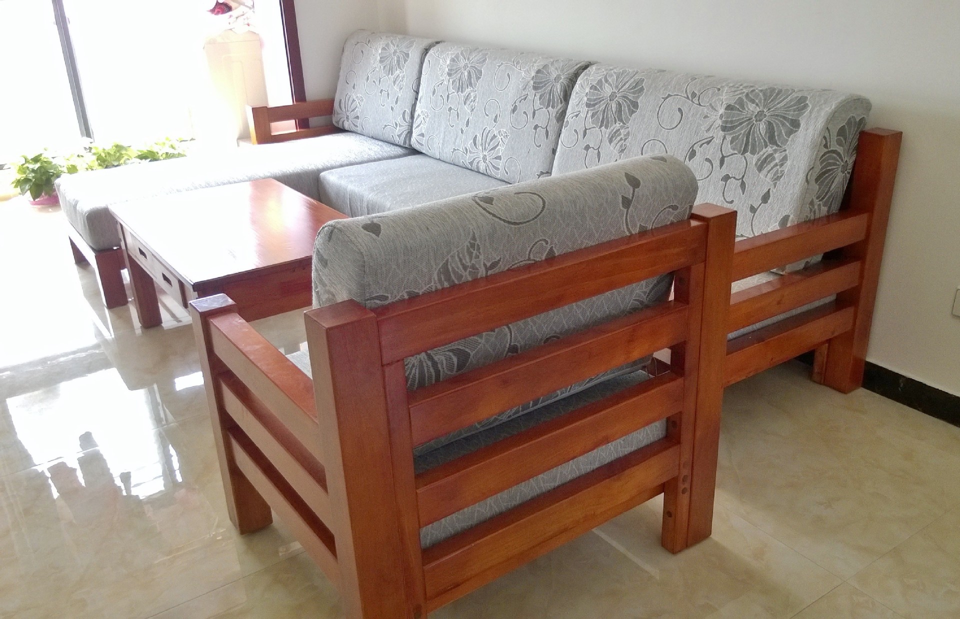 批发供应 定制型沙发 沙发类 沙发定做 实木沙发1
