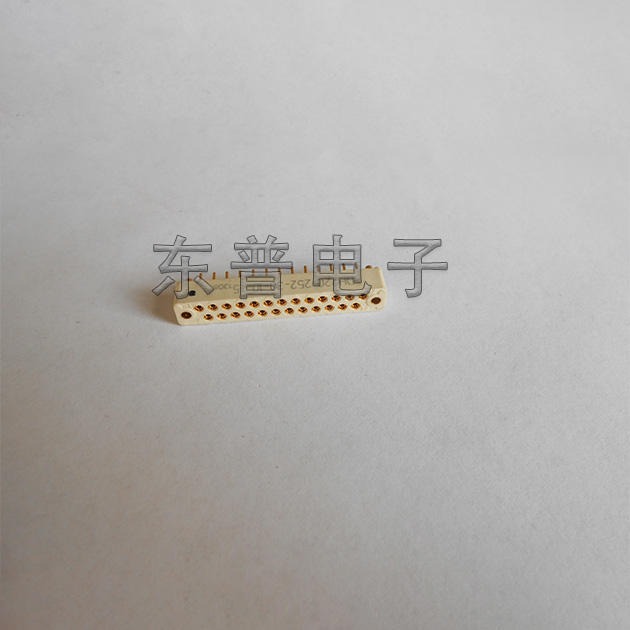 7W2大电流连接器 东普电子制造 25芯线簧印制板连接器6