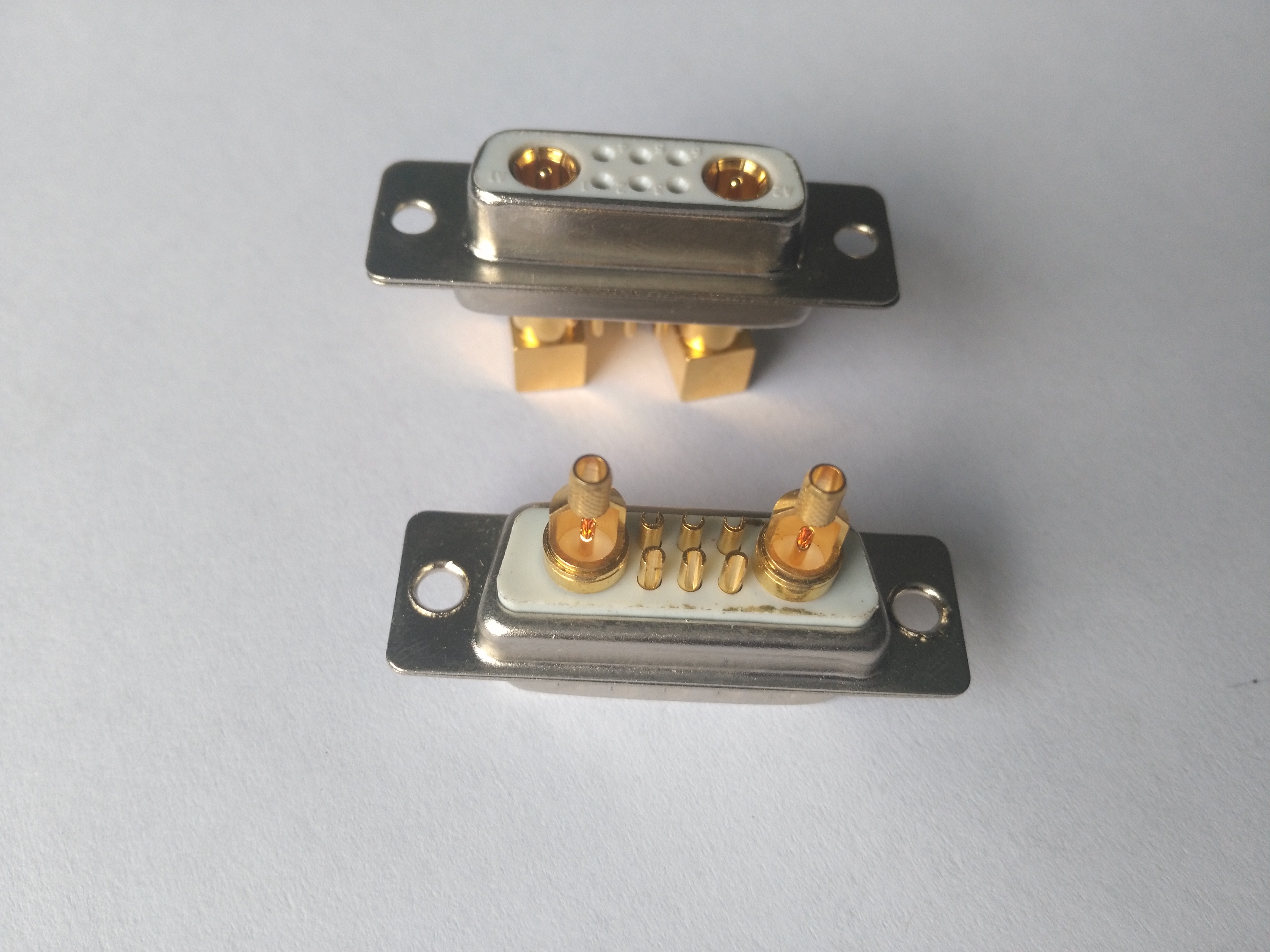 产品规格多样 D型连接器 东普电子 8W2 高低频混装连接器2