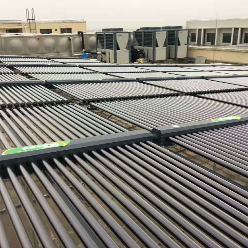 上海专业太阳能热水系统分包公司福利院敬老院太阳能热水器安装太阳能集中供热热水系统丰富现场施工经验4