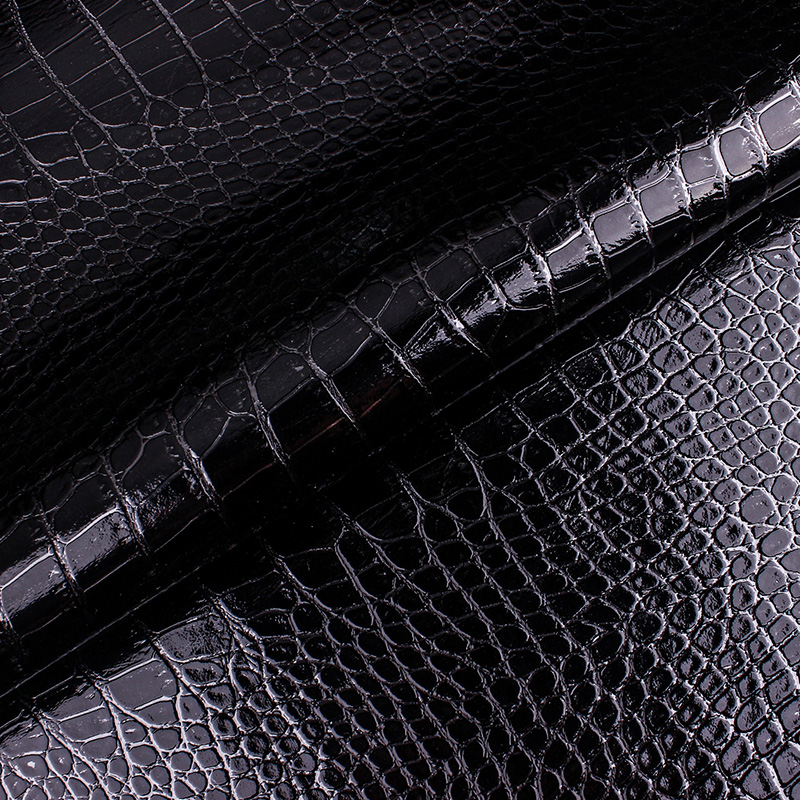 厂家直批 金属鳄鱼纹皮料箱包皮带手工装饰人造革pvc贴膜皮革面料1