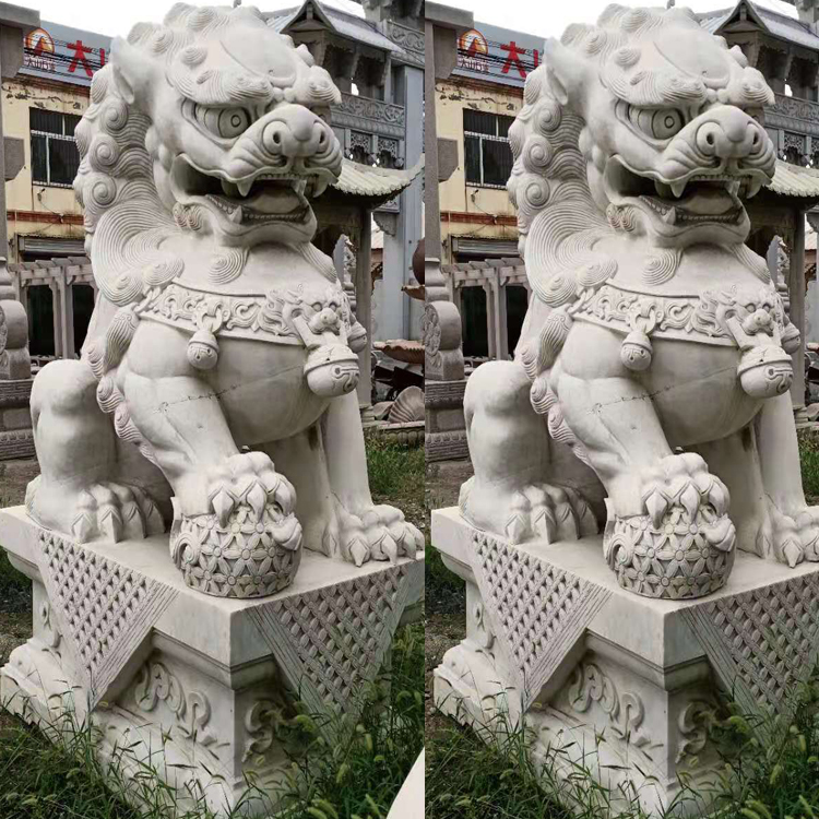 1.2米青石狮子石雕报价 80公分小狮子石刻图案 2.2米石头狮子雕刻厂4