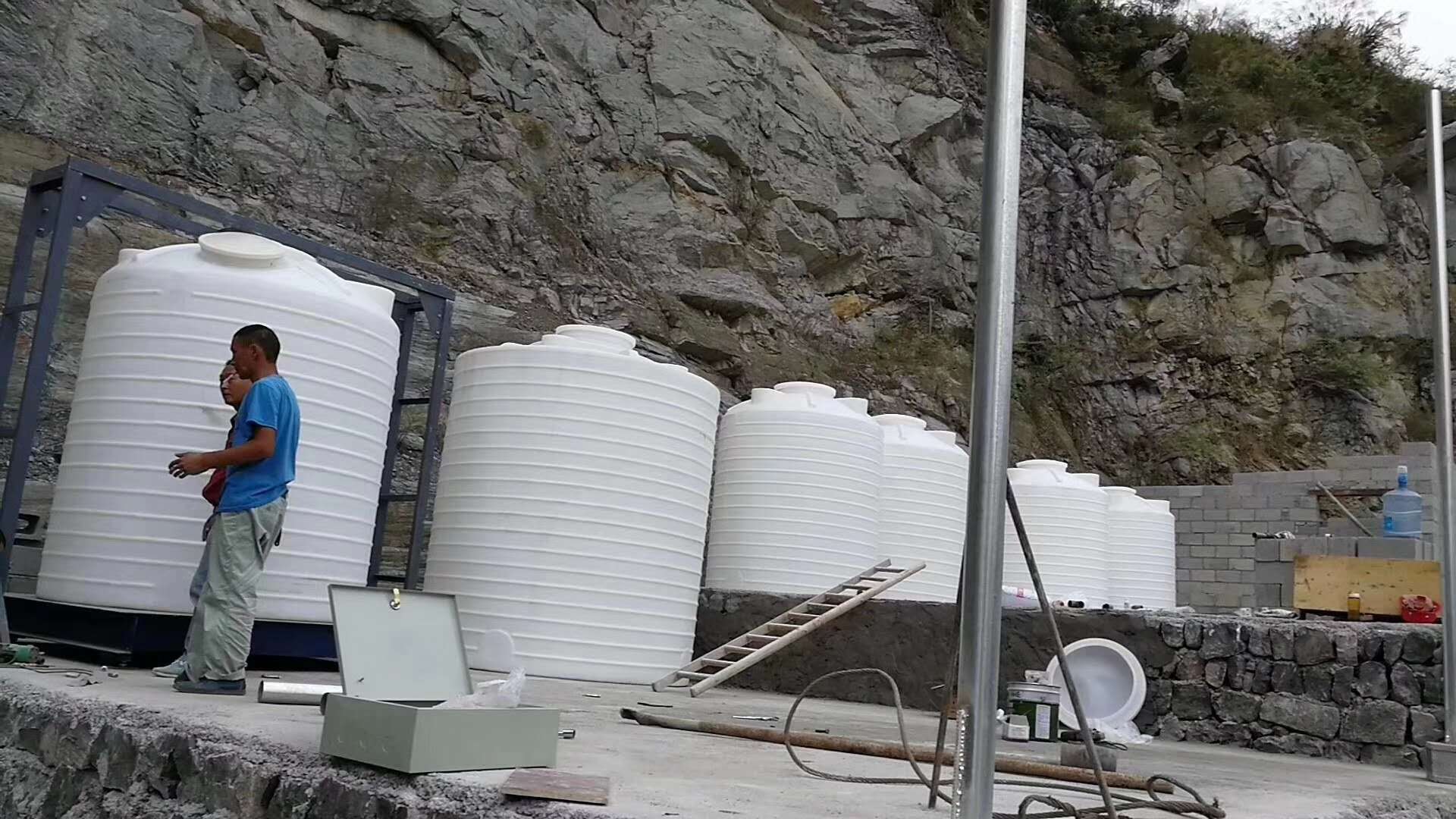 森林消防蓄水罐 5吨环保纯水储水桶 5立方立式平底工程混凝土搅拌桶2