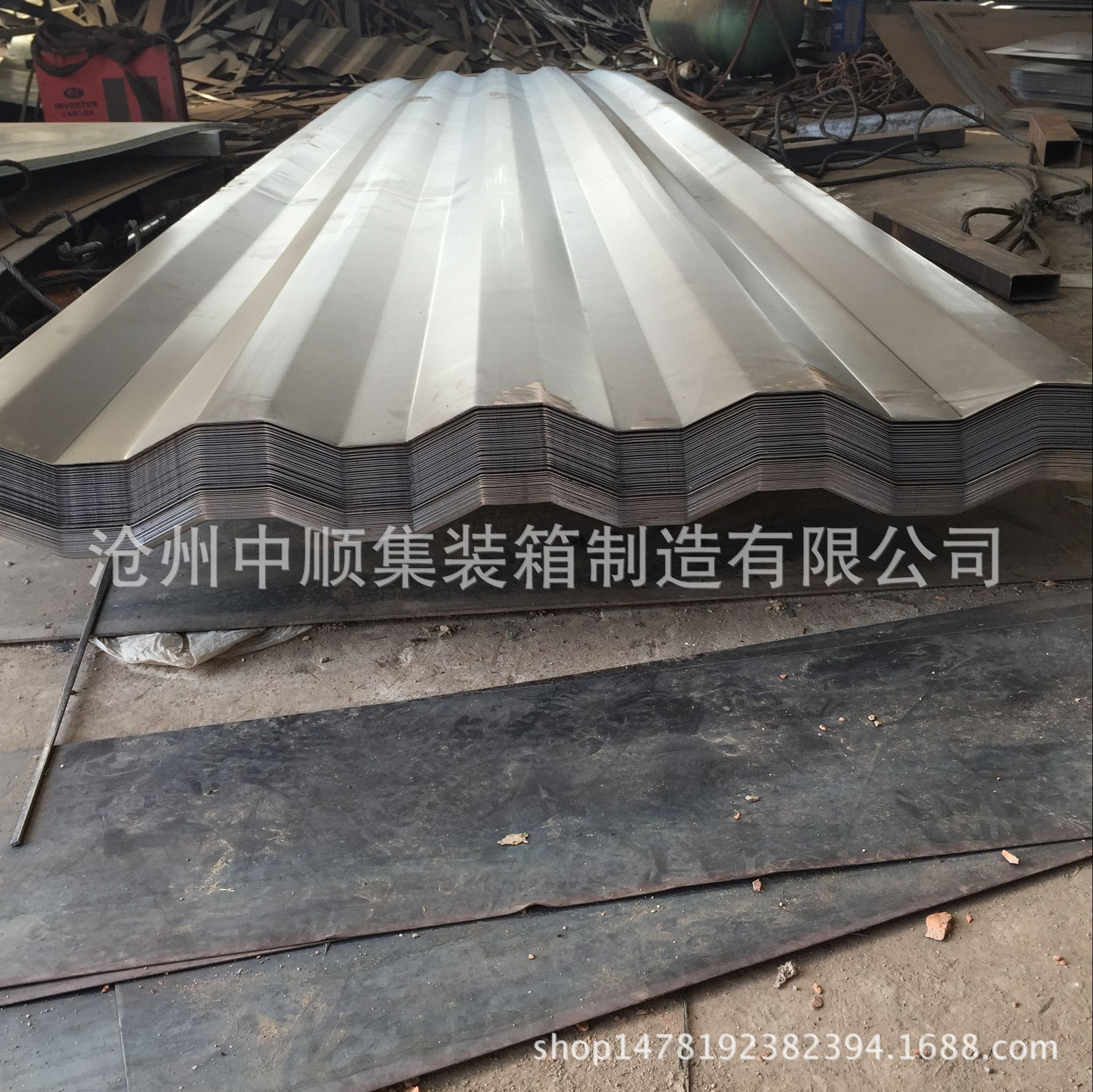 瓦楞板- 氧化铁棕 集装箱八字侧板 定做顶板 天津客户4