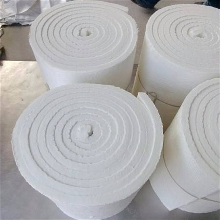 梳型硅酸铝卷毡 阻燃硅酸铝针刺毯 永硕 国标品质 硅酸铝甩丝毯4