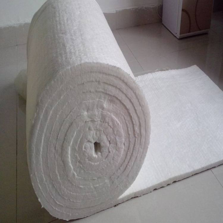 梳型硅酸铝卷毡 阻燃硅酸铝针刺毯 永硕 国标品质 硅酸铝甩丝毯9