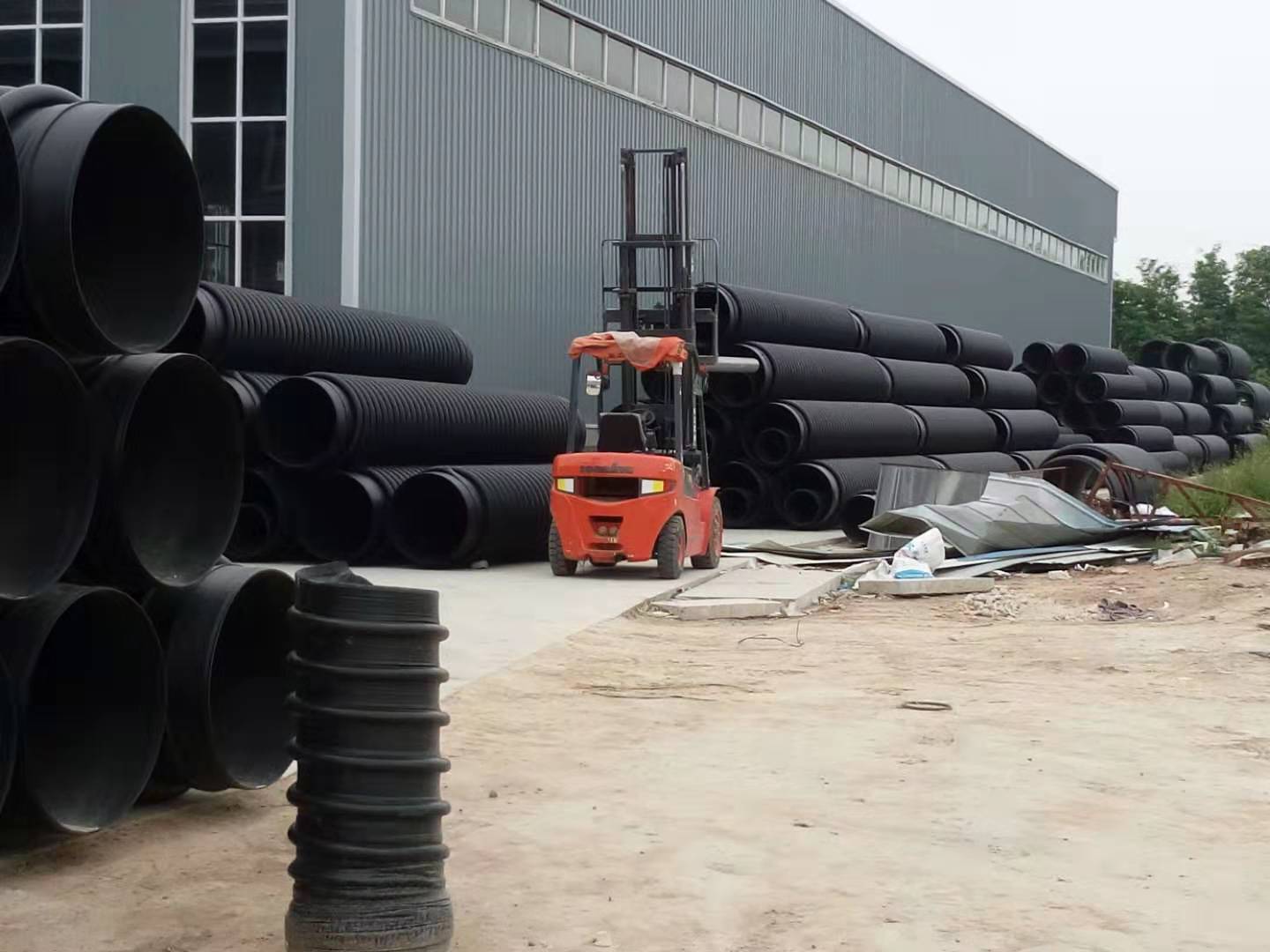 HDPE钢带管生产厂家 钢带增强管 HDPE钢带管 钢带排污管价格1