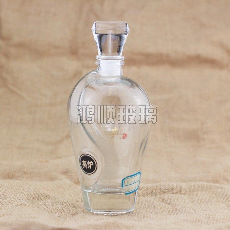 玻璃瓶厂家供应晶白料500ml玻璃酒瓶 可提供酒瓶设计开模具生产1