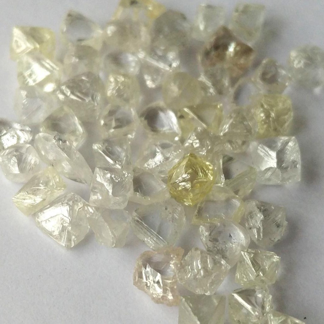 现货供应天然金刚石白色钻石原石5-70分宝石级白色钻石毛胚原料2