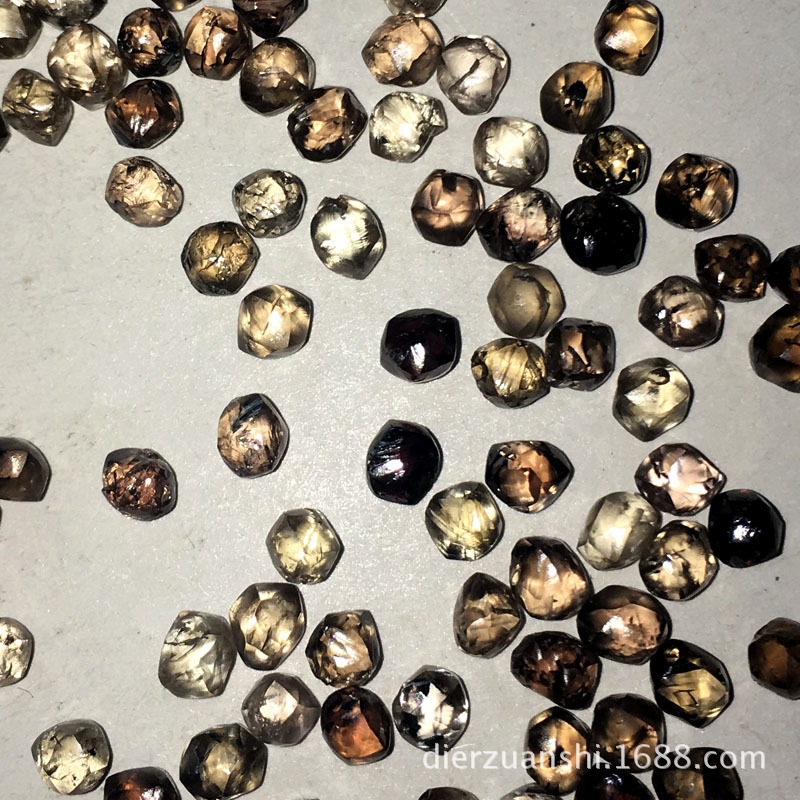 大克拉钻石原石天然金刚石颗粒适用于磨削车刀等超硬材料加工行业2