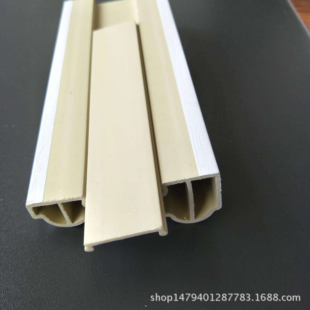 河南鑫荣盛竹木纤维集成墙面板PVC快装墙板配套线条80装饰线2