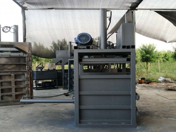 废铁桶废金属压块机 耐用海绵压刨打包机 仪器仪表